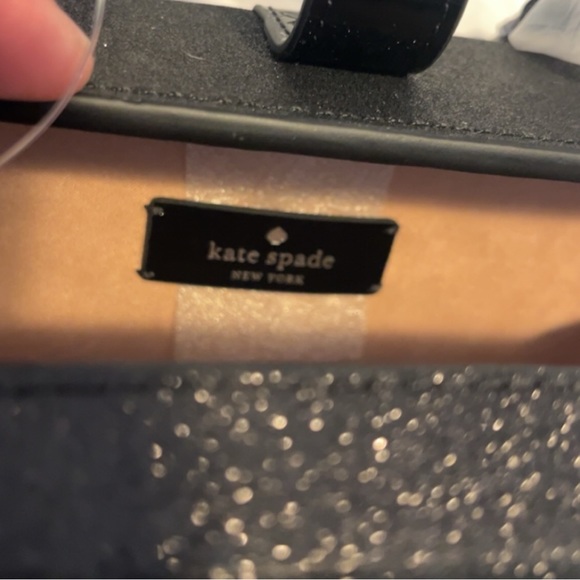 Kate Spade Wrapping Party Gift Box Crossbody - Picture 7 of 12